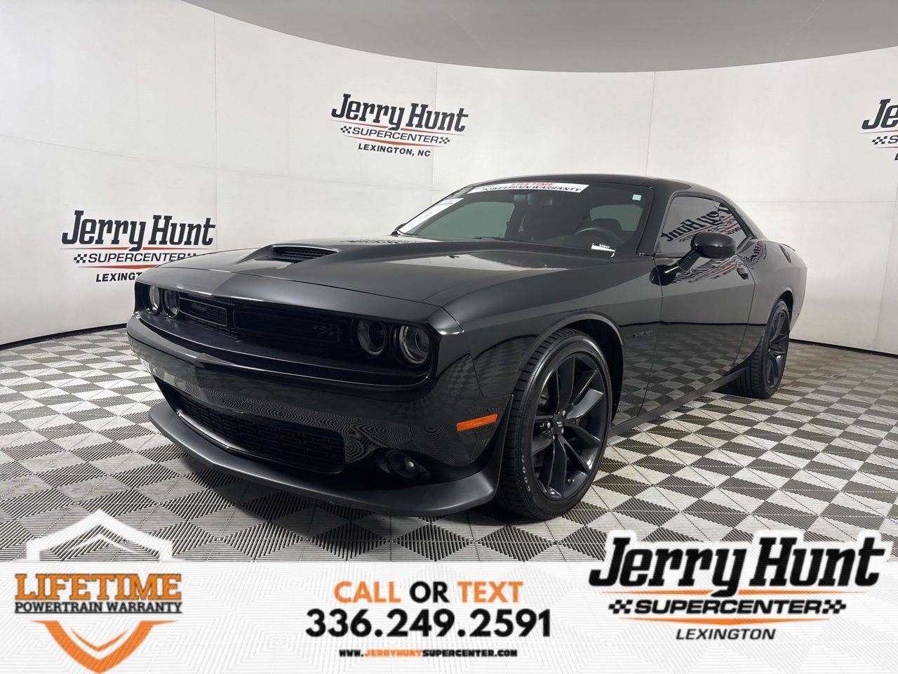 2022 Dodge Challenger R/T — Coupe — 14,882 mi — Lexington, NC