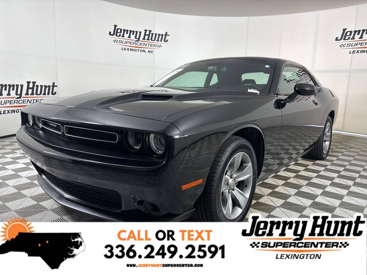 2019 Dodge Challenger SXT — Coupe — 100,638 mi — Lexington, NC