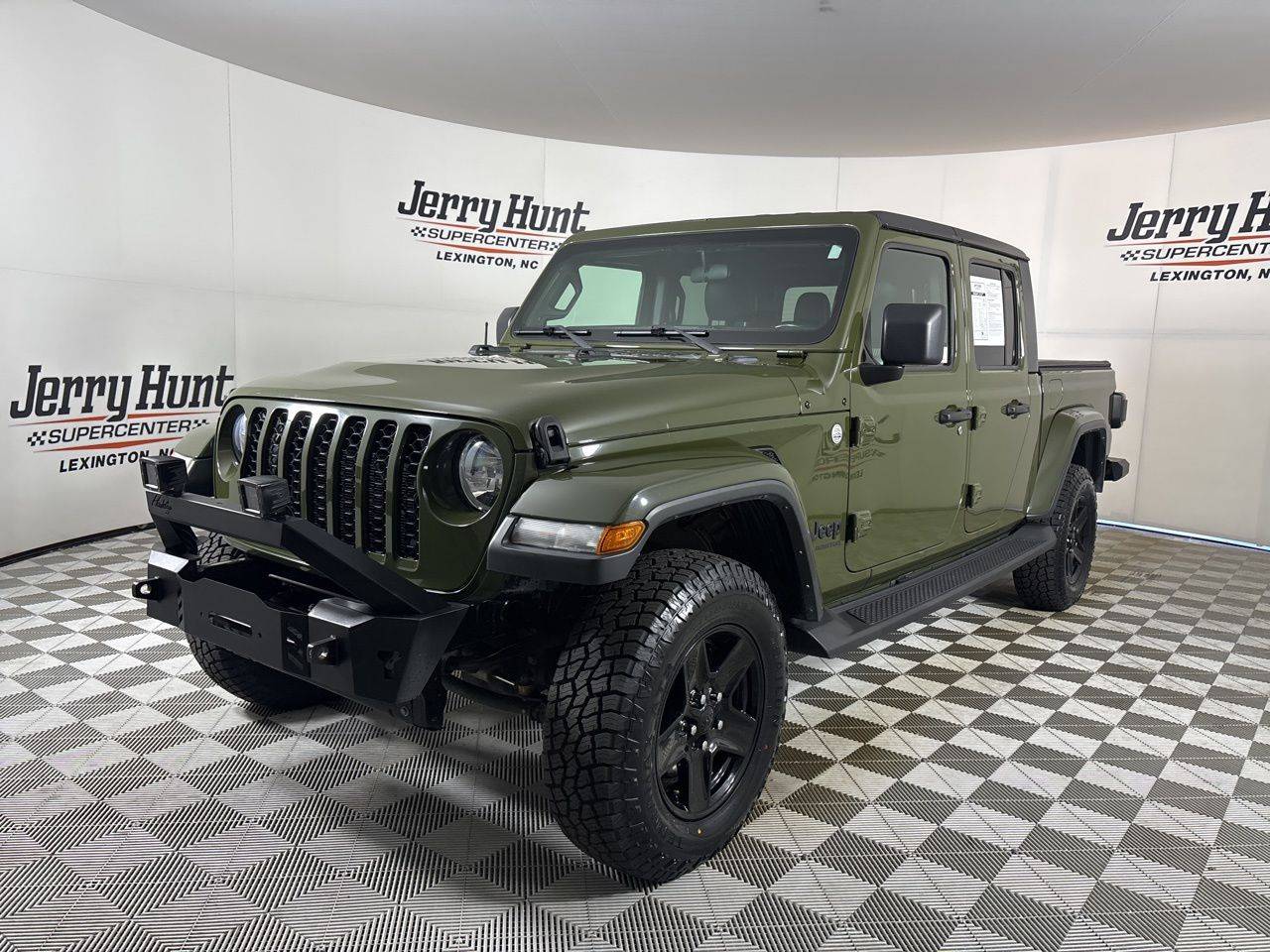 2021 Jeep Gladiator Sport S — Pickup Truck — 40,780 mi — Lexington, NC