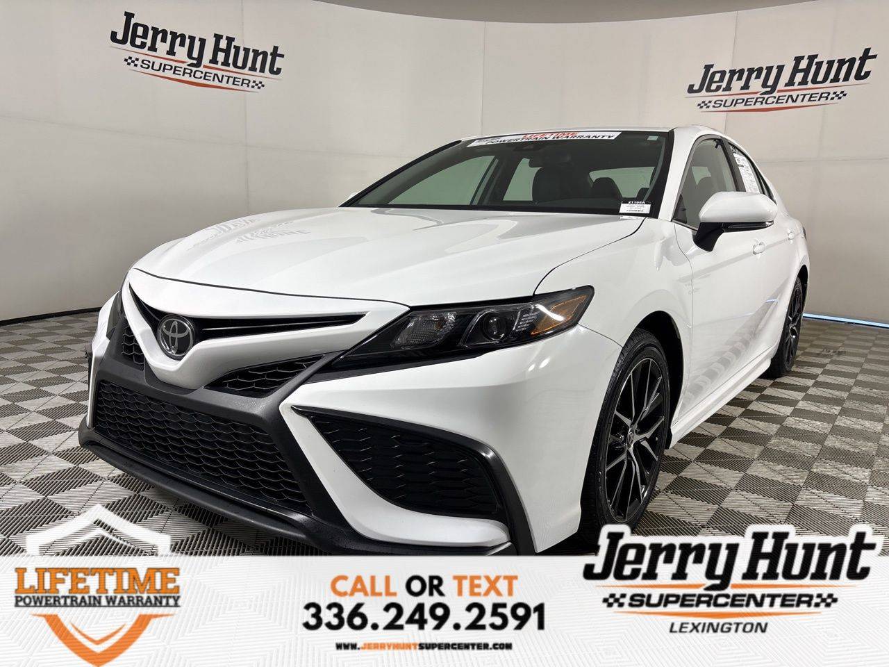 2024 Toyota Camry SE — Sedan — 25,000 mi — Lexington, NC