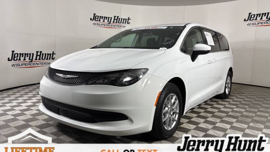 2022 Chrysler Voyager LX — Minivan — 58,736 mi — Lexington, NC