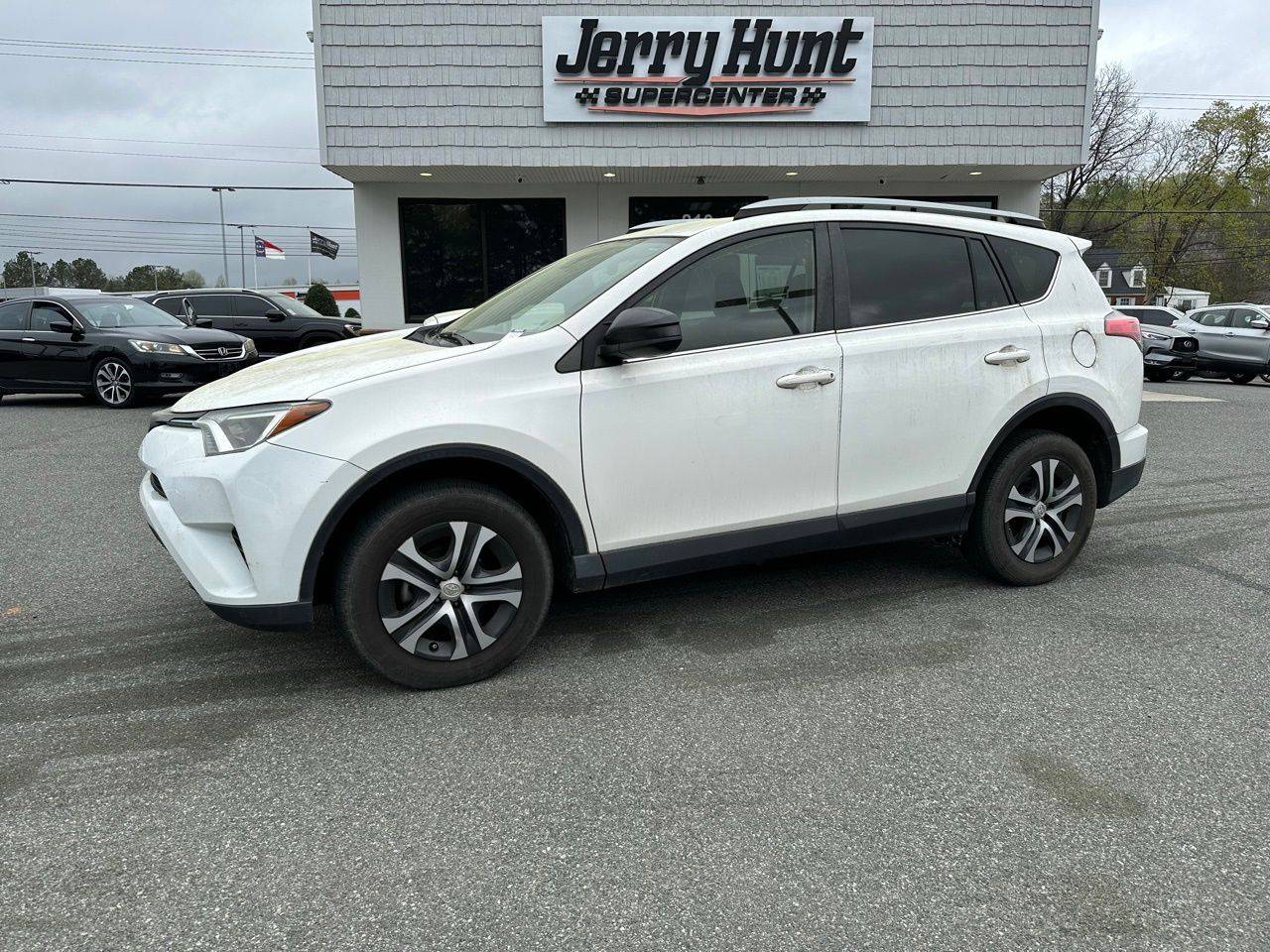 2018 Toyota RAV4 LE — SUV — 85,892 mi — Lexington, NC