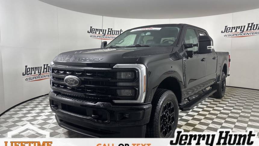 2024 Ford Super Duty F-350 LARIAT — Pickup Truck — 31,425 mi — Lexington, NC