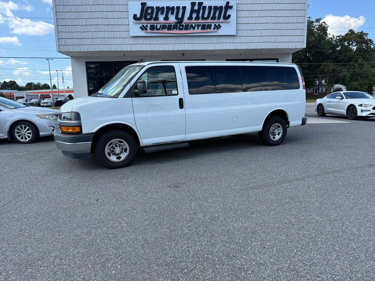 2019 Chevrolet Express Passenger