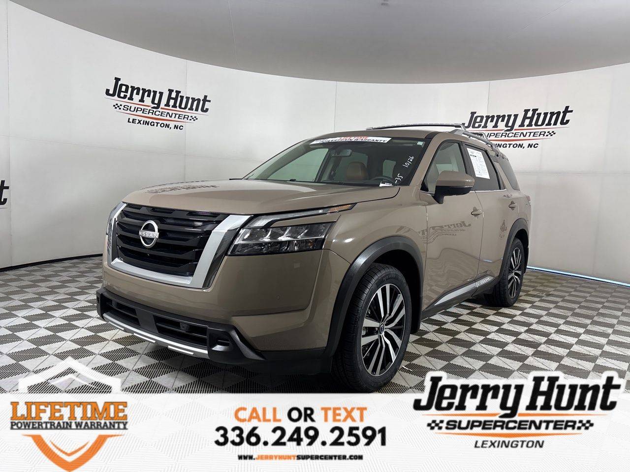 2024 Nissan Pathfinder Platinum — SUV — 24,594 mi — Lexington, NC