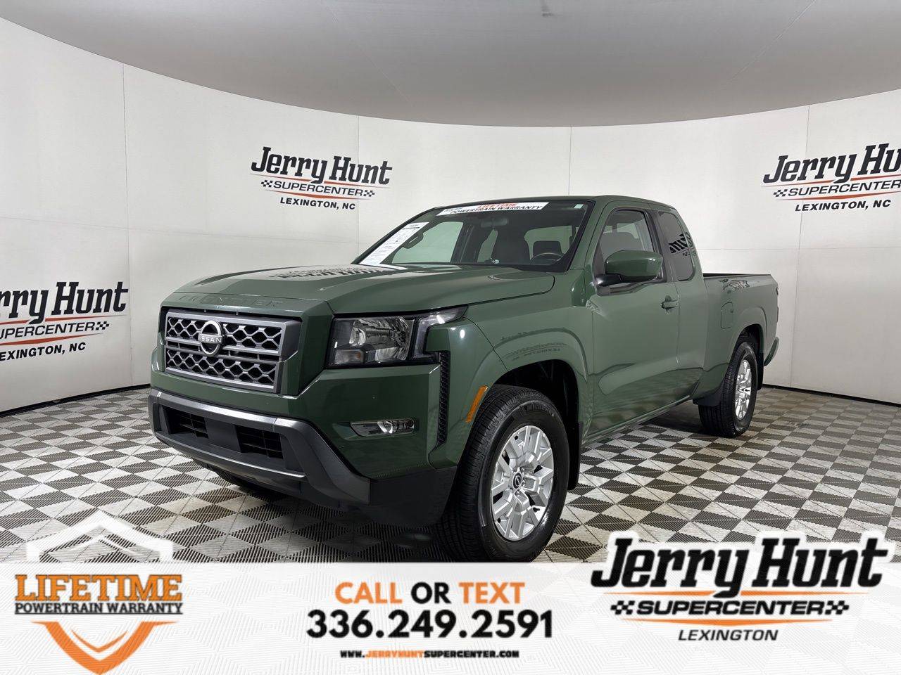 2024 Nissan Frontier SV — Pickup Truck — 6,875 mi — Lexington, NC