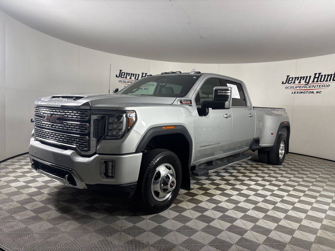 2021 GMC Sierra 3500HD Denali — Pickup Truck — 23,947 mi — Lexington, NC