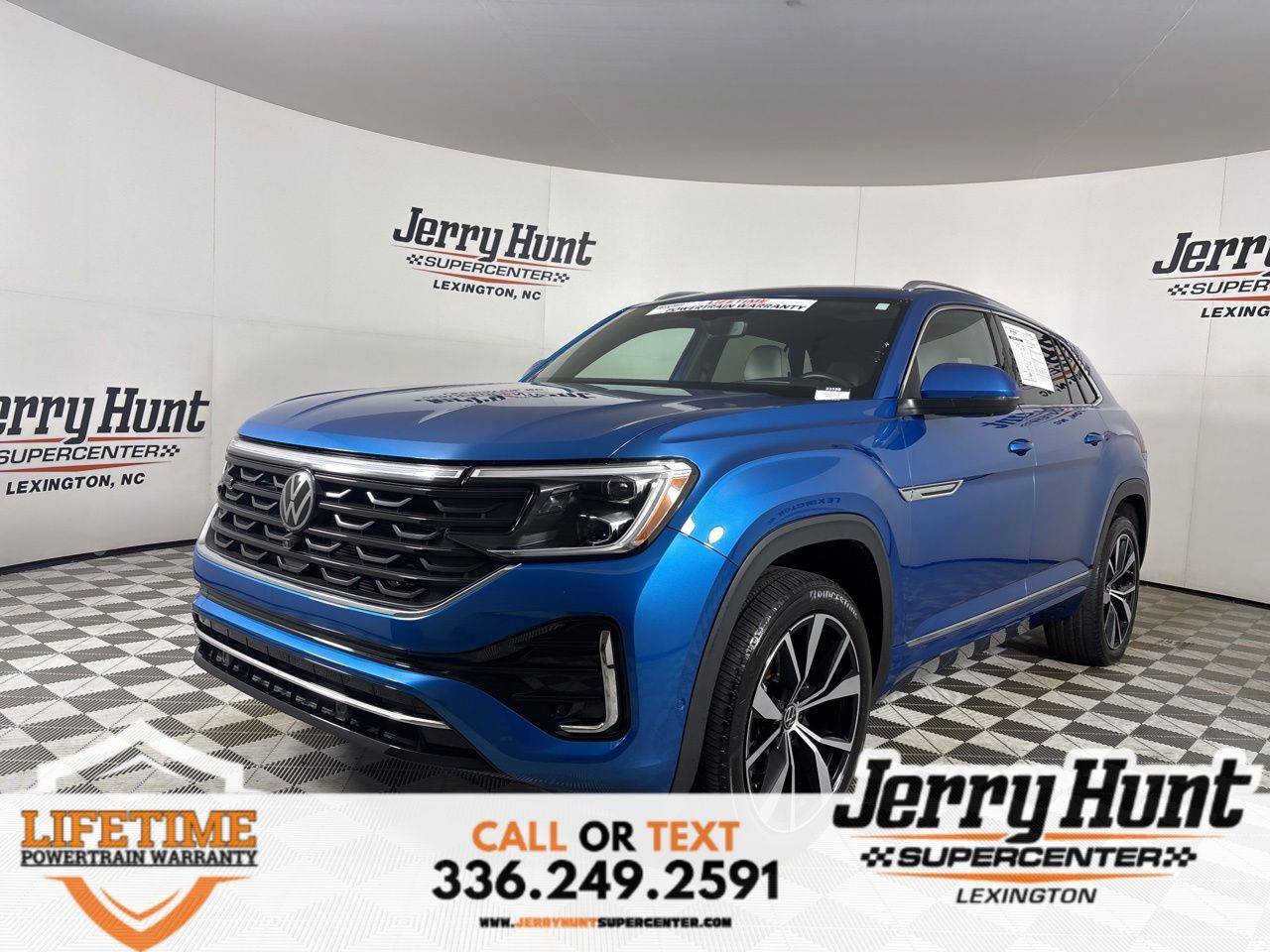 2024 Volkswagen Atlas Cross Sport SEL Premium R-Line — SUV — 30,997 mi — Lexington, NC
