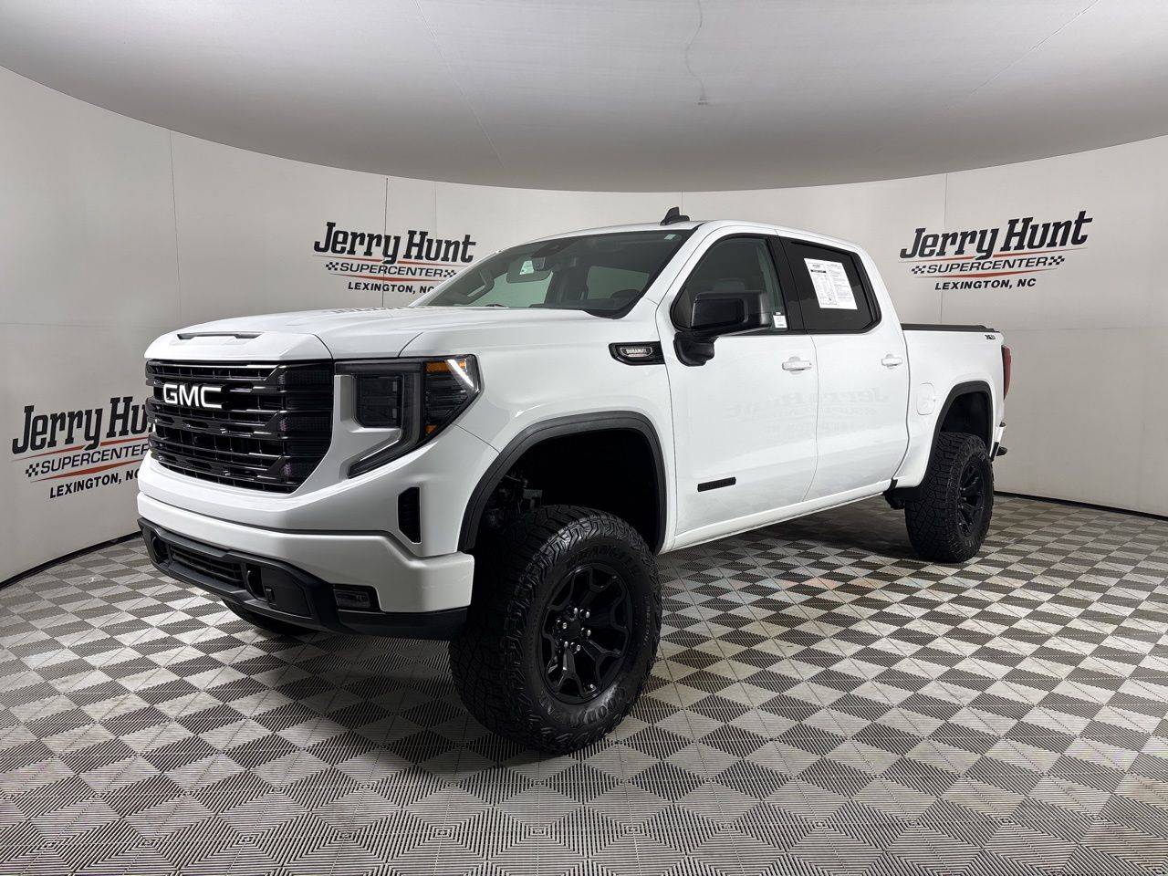 2022 GMC Sierra 1500 Elevation — Pickup Truck — 31,166 mi — Lexington, NC