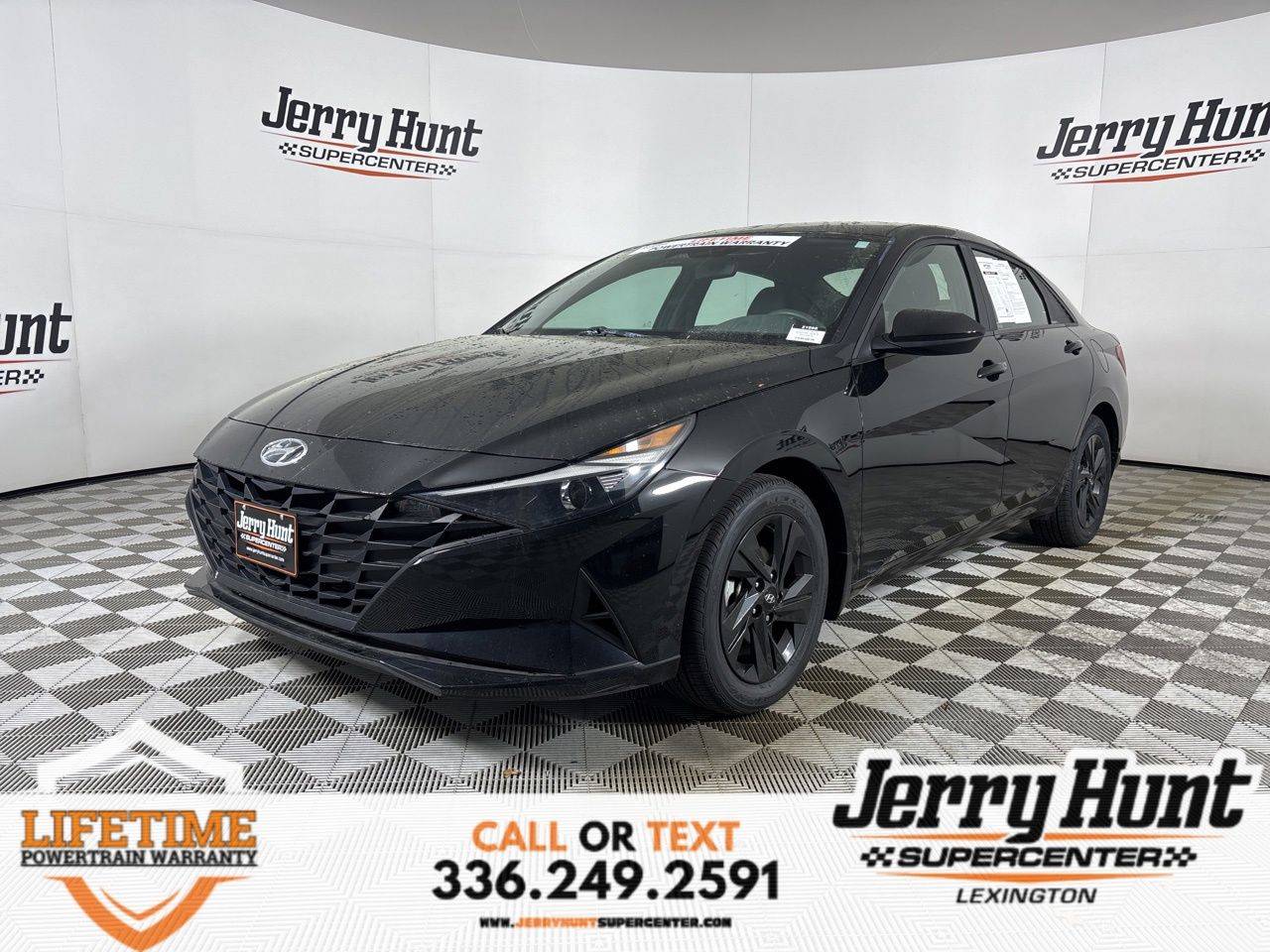2023 Hyundai Elantra SEL — Sedan — 33,044 mi — Lexington, NC