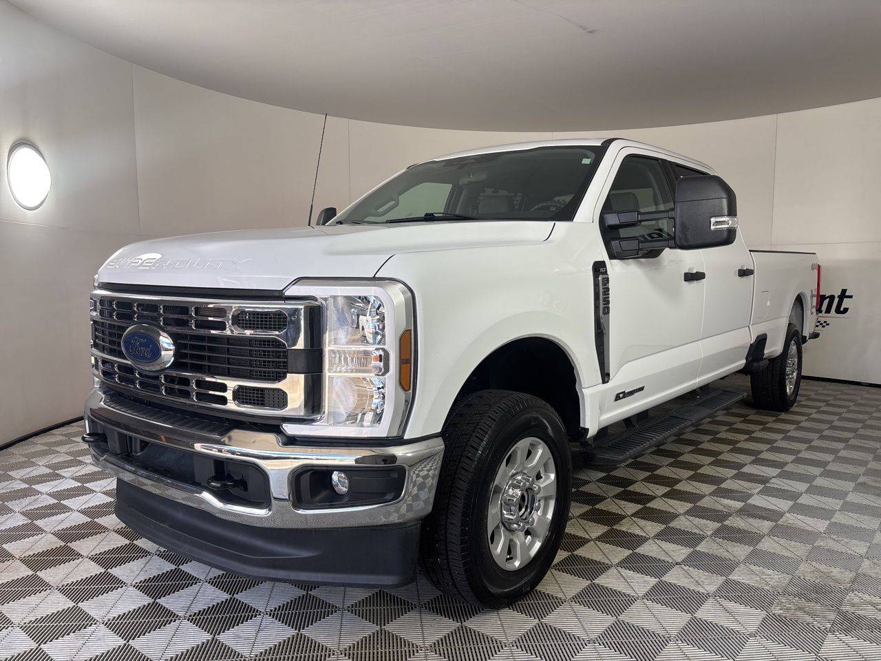 2024 Ford Super Duty F-250 XLT — Pickup Truck — 18,112 mi — Lexington, NC