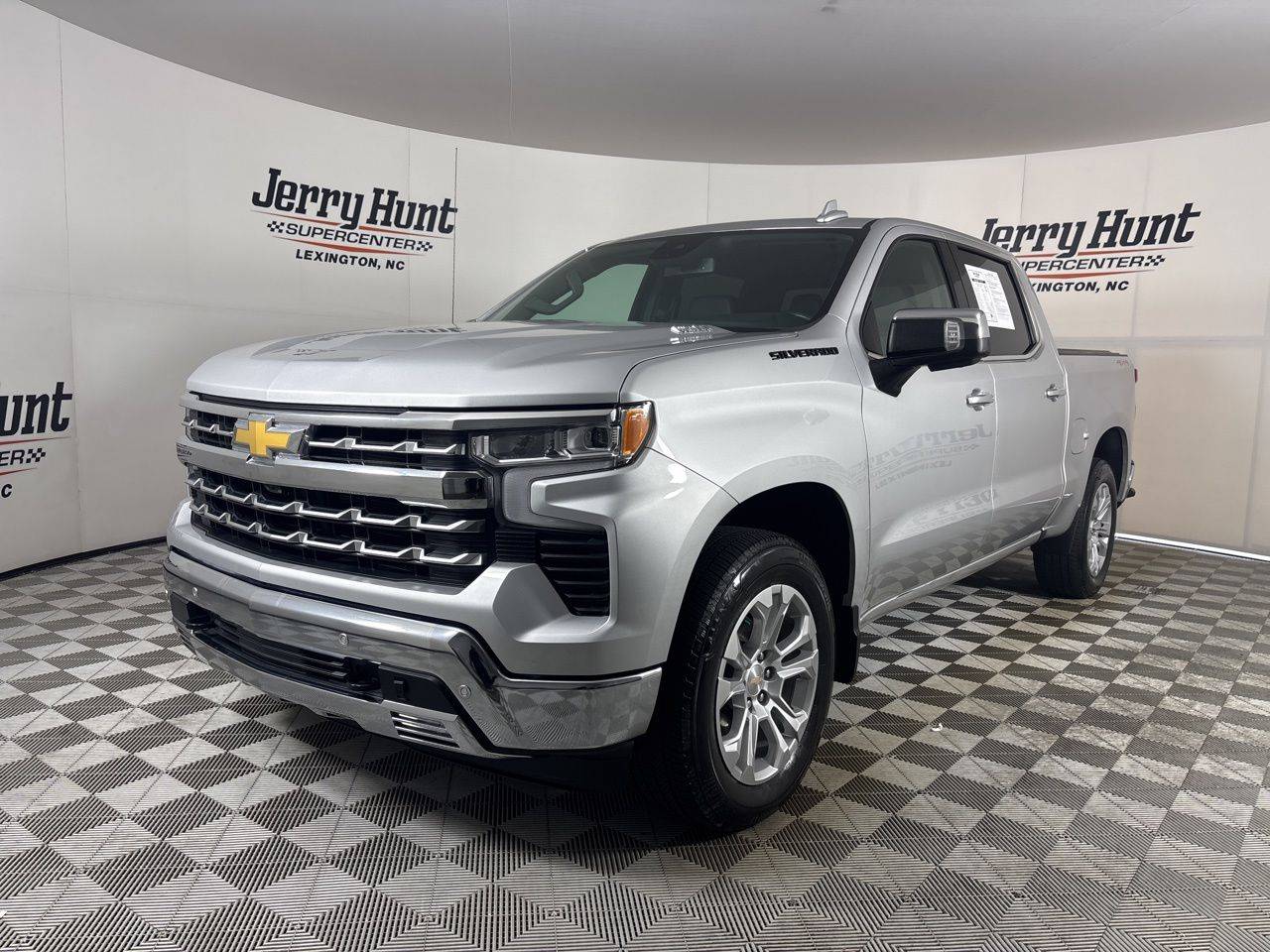 2022 Chevrolet Silverado 1500 LTZ — Pickup Truck — 26,724 mi — Lexington, NC