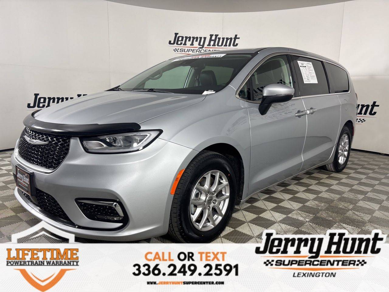 2023 Chrysler Pacifica Touring L — Minivan — 58,919 mi — Lexington, NC