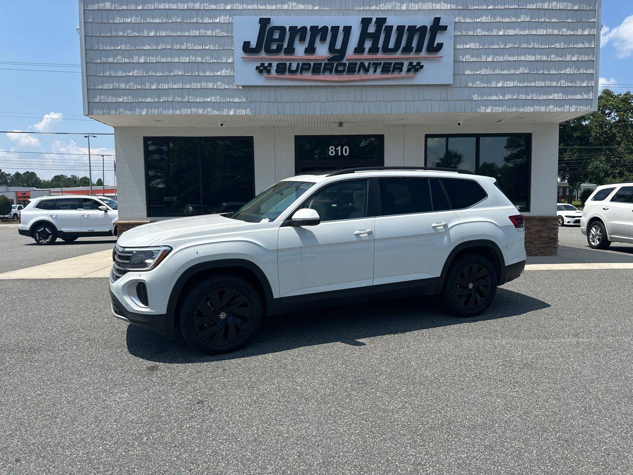 2025 Volkswagen Atlas SE with Technology — SUV — 1,629 mi — Lexington, NC