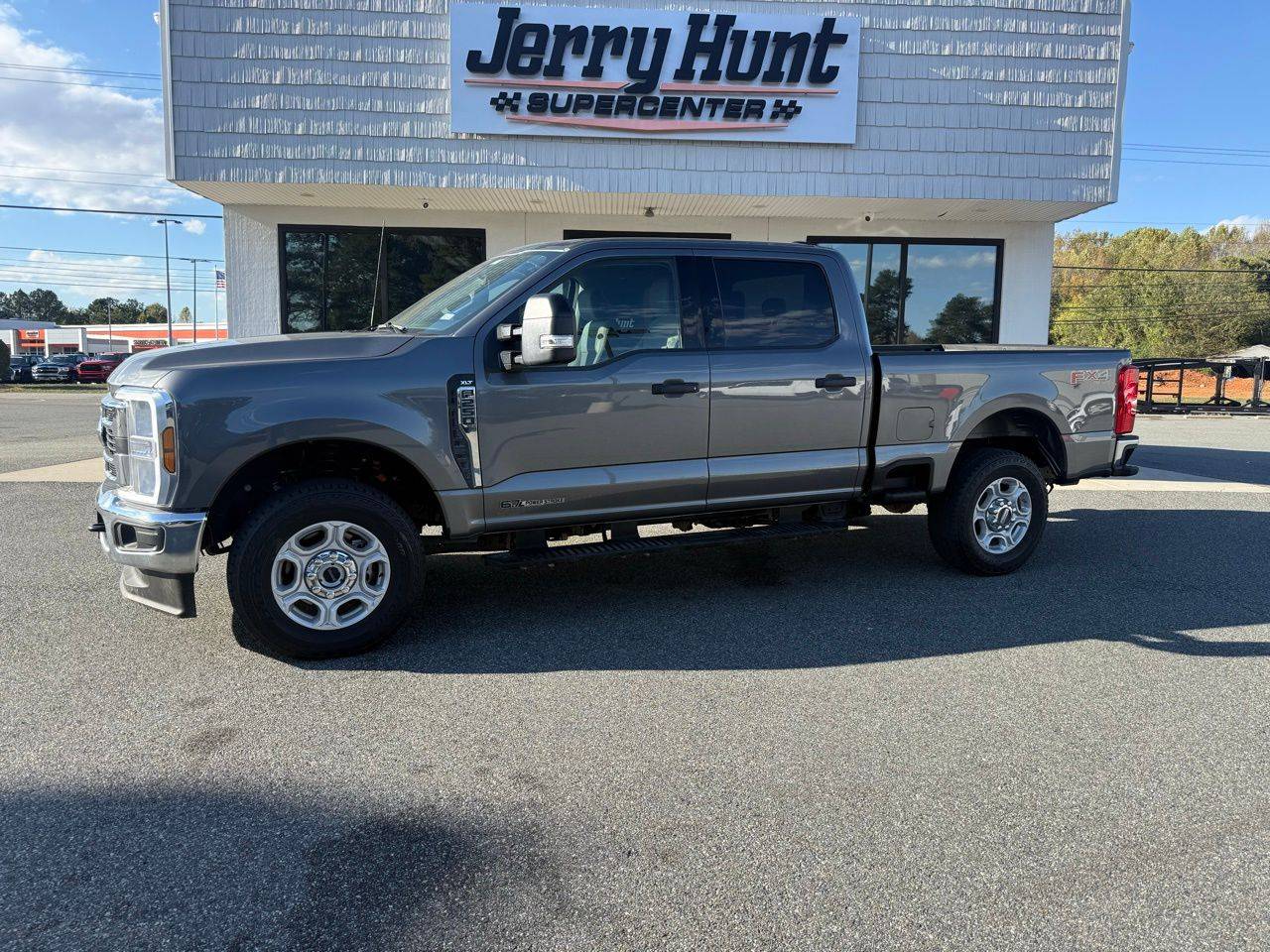 2025 Ford Super Duty F-250 XL — Pickup Truck — 6,047 mi — Lexington, NC