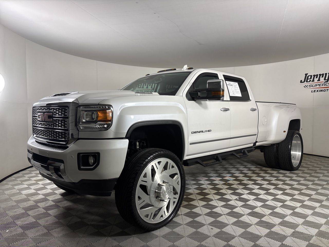 2018 GMC Sierra 3500HD Denali — Pickup Truck — 25,420 mi — Lexington, NC