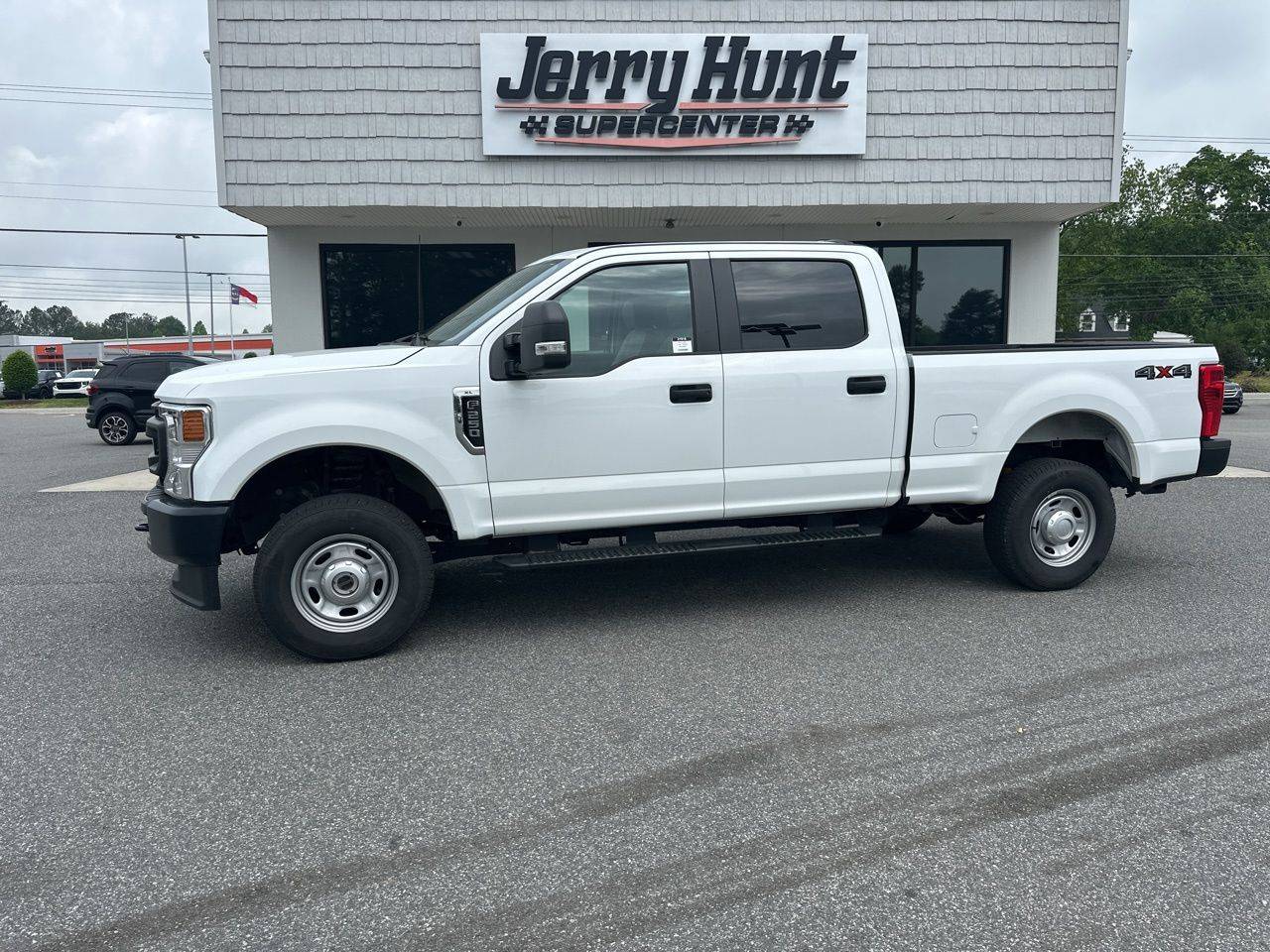 2022 Ford Super Duty F-250 XL — Pickup Truck — 8,876 mi — Lexington, NC