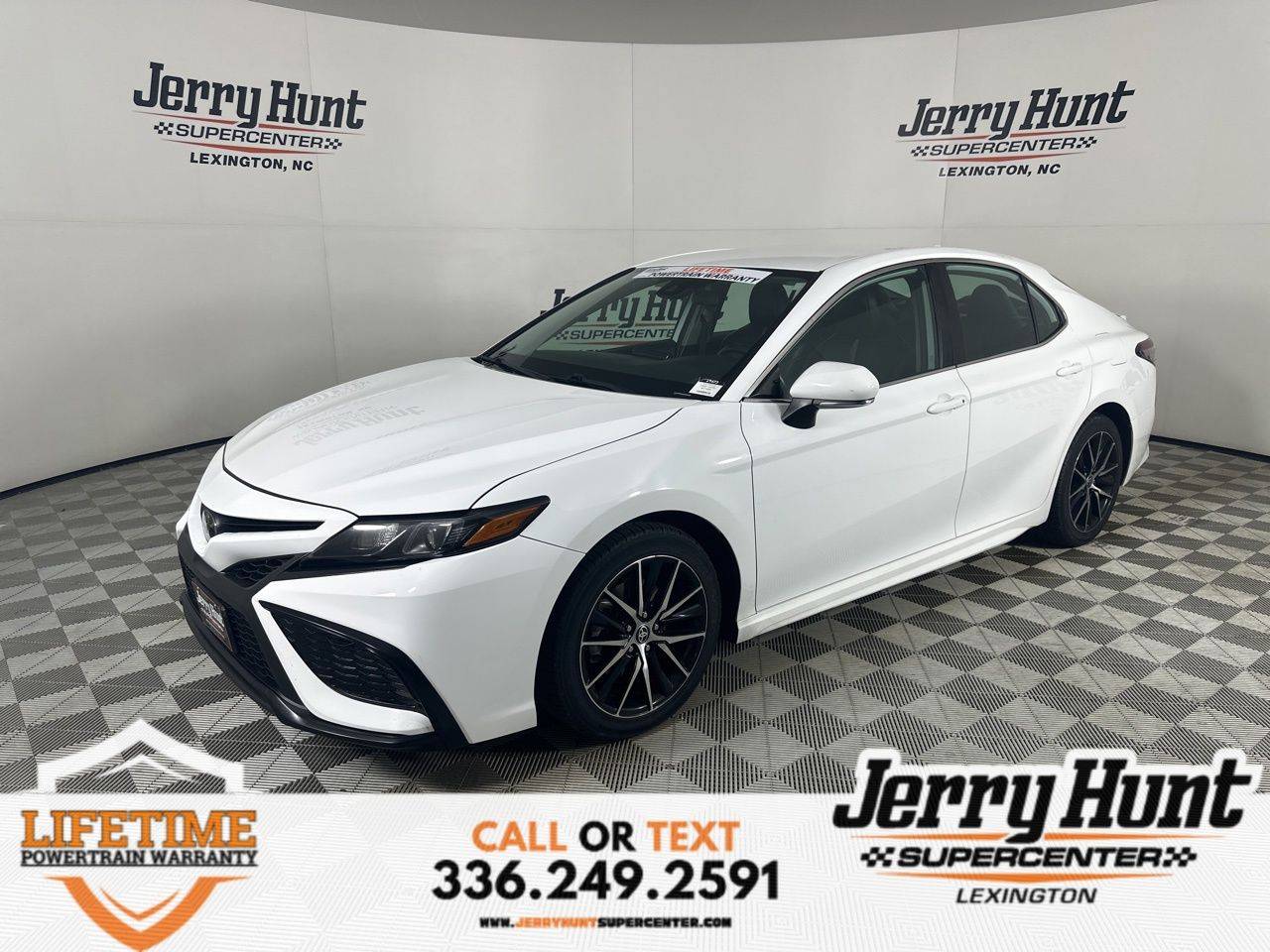 2022 Toyota Camry SE — Sedan — 59,828 mi — Lexington, NC
