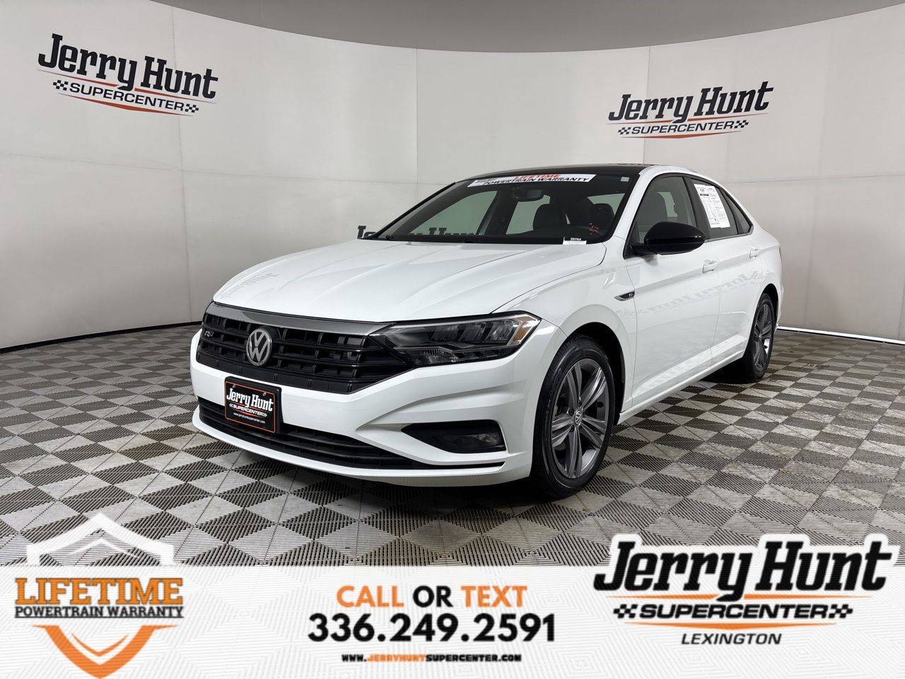 2021 Volkswagen Jetta R-Line — Sedan — 14,959 mi — Lexington, NC