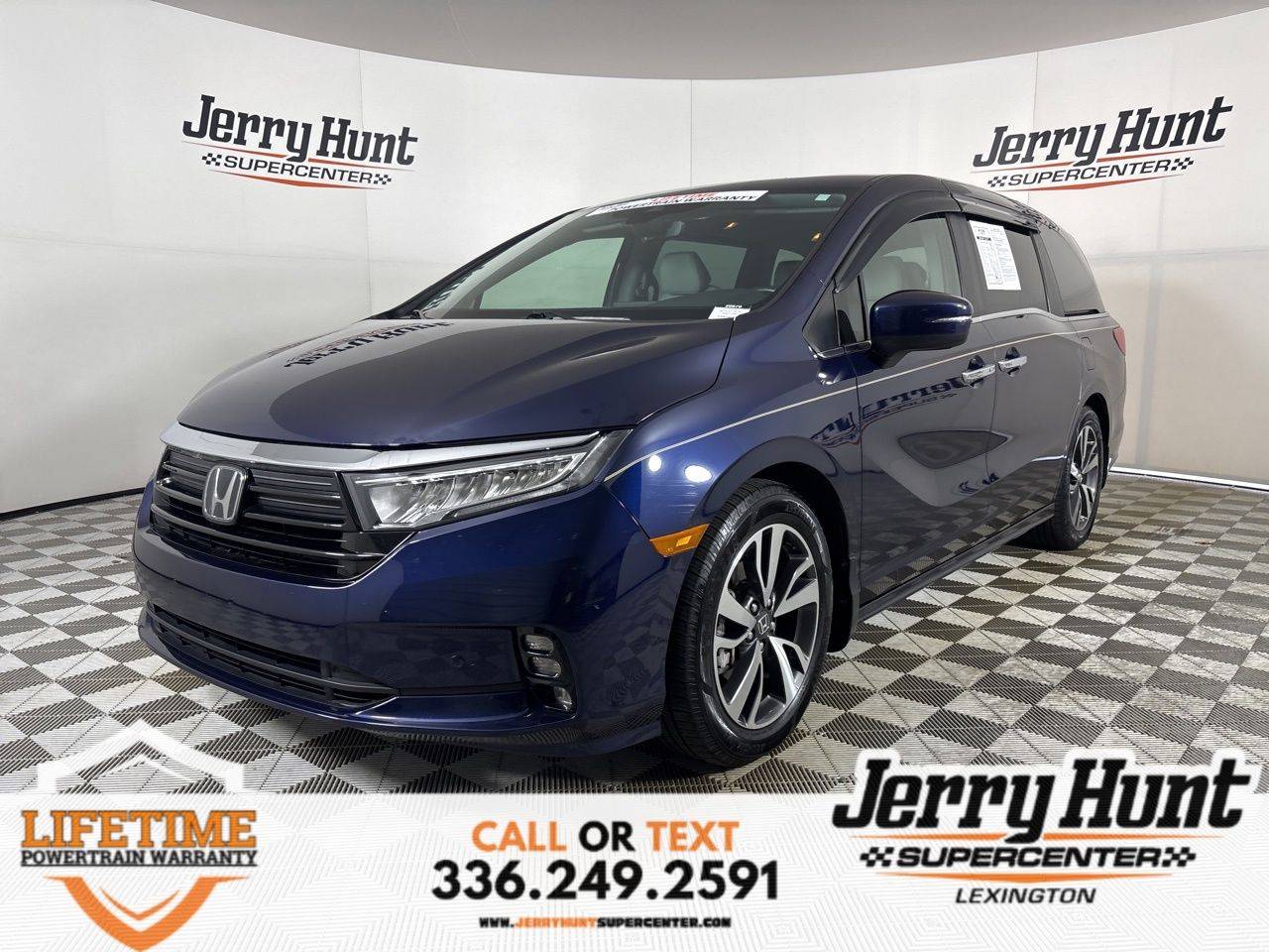 2021 Honda Odyssey Touring — Minivan — 63,654 mi — Lexington, NC