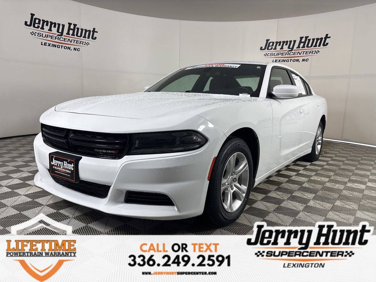2022 Dodge Charger SXT — Sedan — 52,220 mi — Lexington, NC