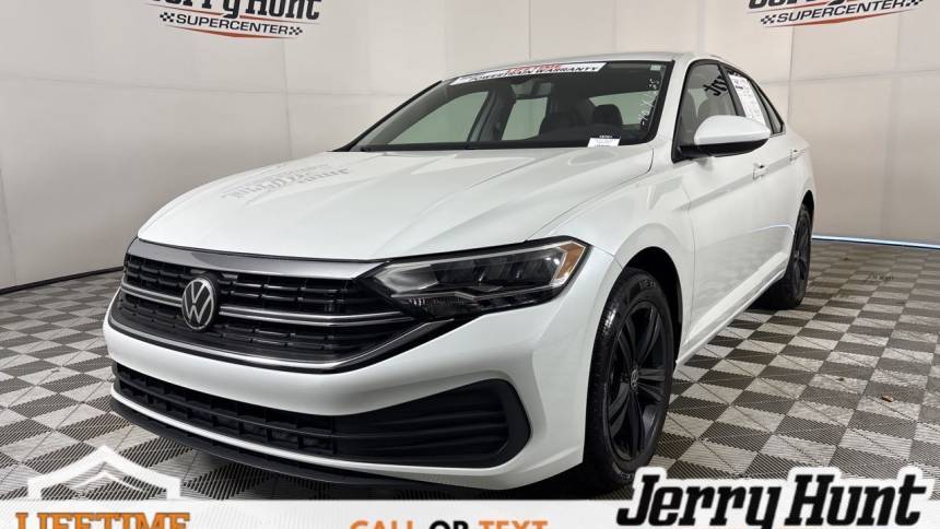 2023 Volkswagen Jetta SE — Sedan — 11,617 mi — Lexington, NC