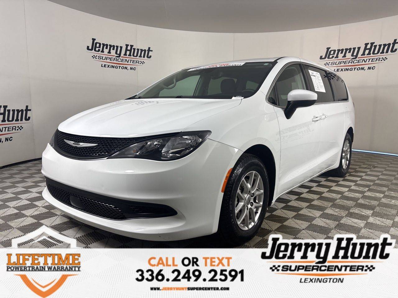 2023 Chrysler Voyager LX — Minivan — 62,393 mi — Lexington, NC