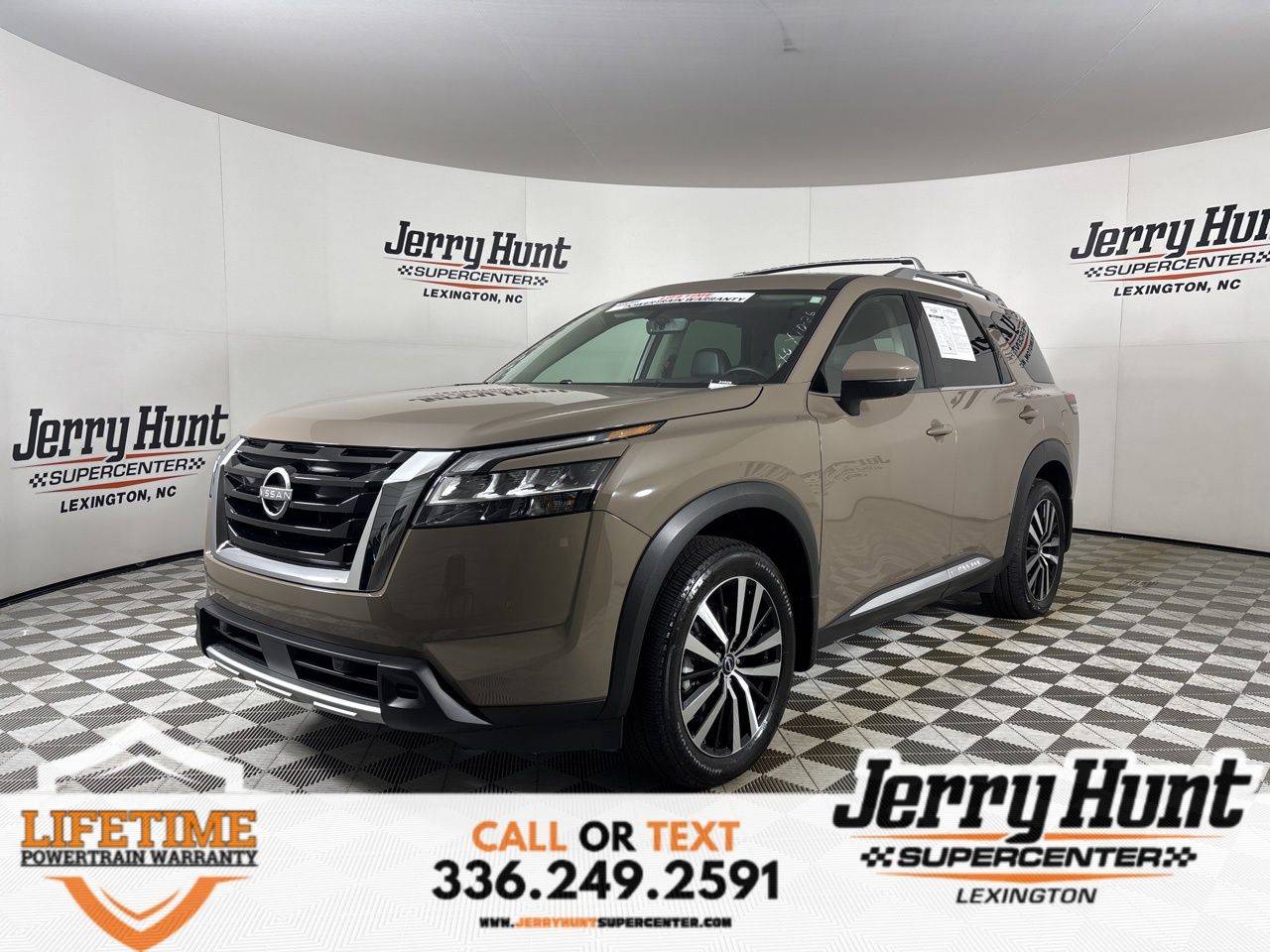 2024 Nissan Pathfinder Platinum — SUV — 5,454 mi — Lexington, NC