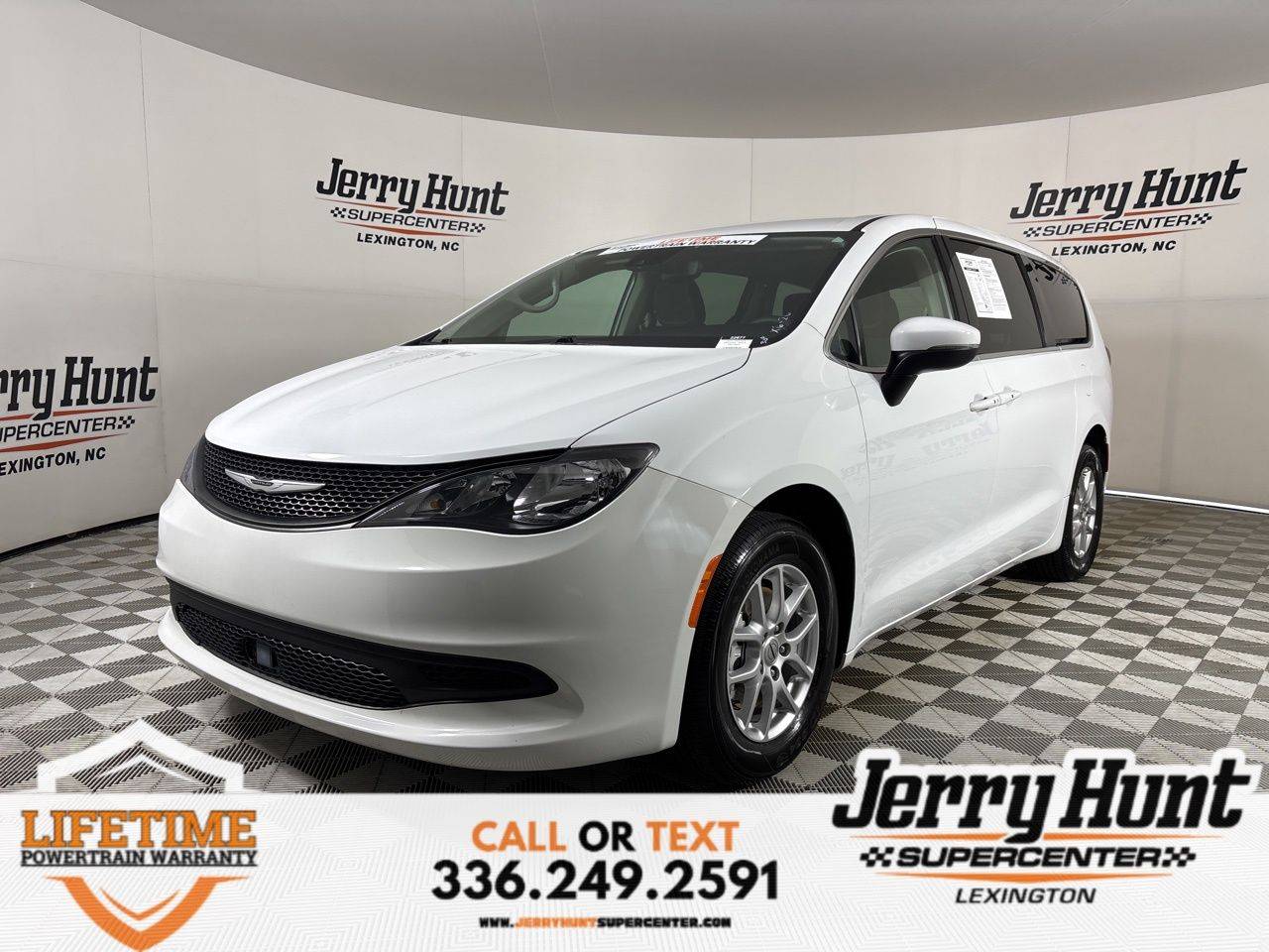 2023 Chrysler Voyager LX — Minivan — 62,877 mi — Lexington, NC