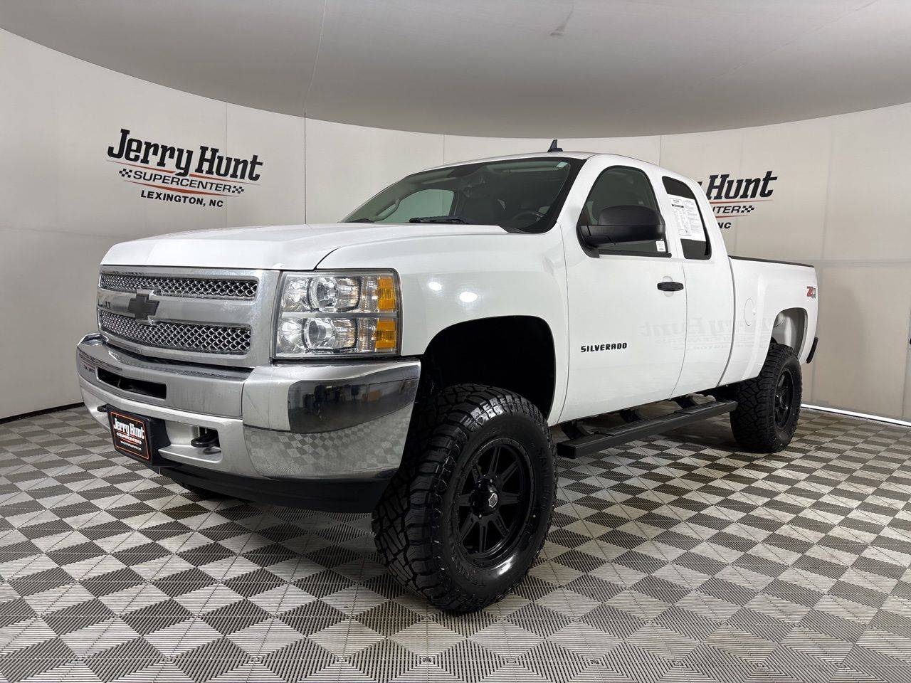 2013 Chevrolet Silverado 1500 LT — Pickup Truck — 99,975 mi — Lexington, NC