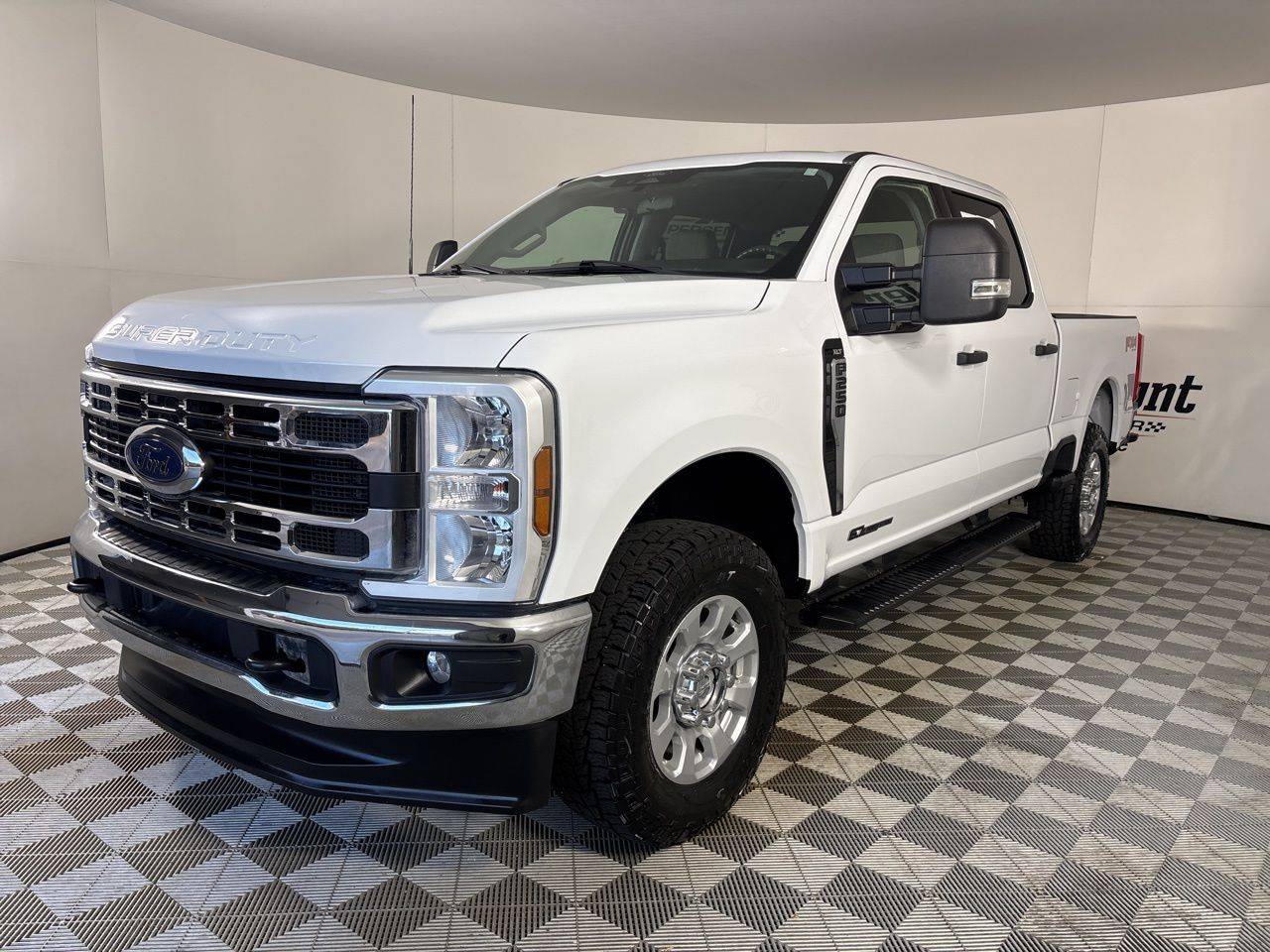 2024 Ford Super Duty F-250 XLT — Pickup Truck — 18,920 mi — Lexington, NC