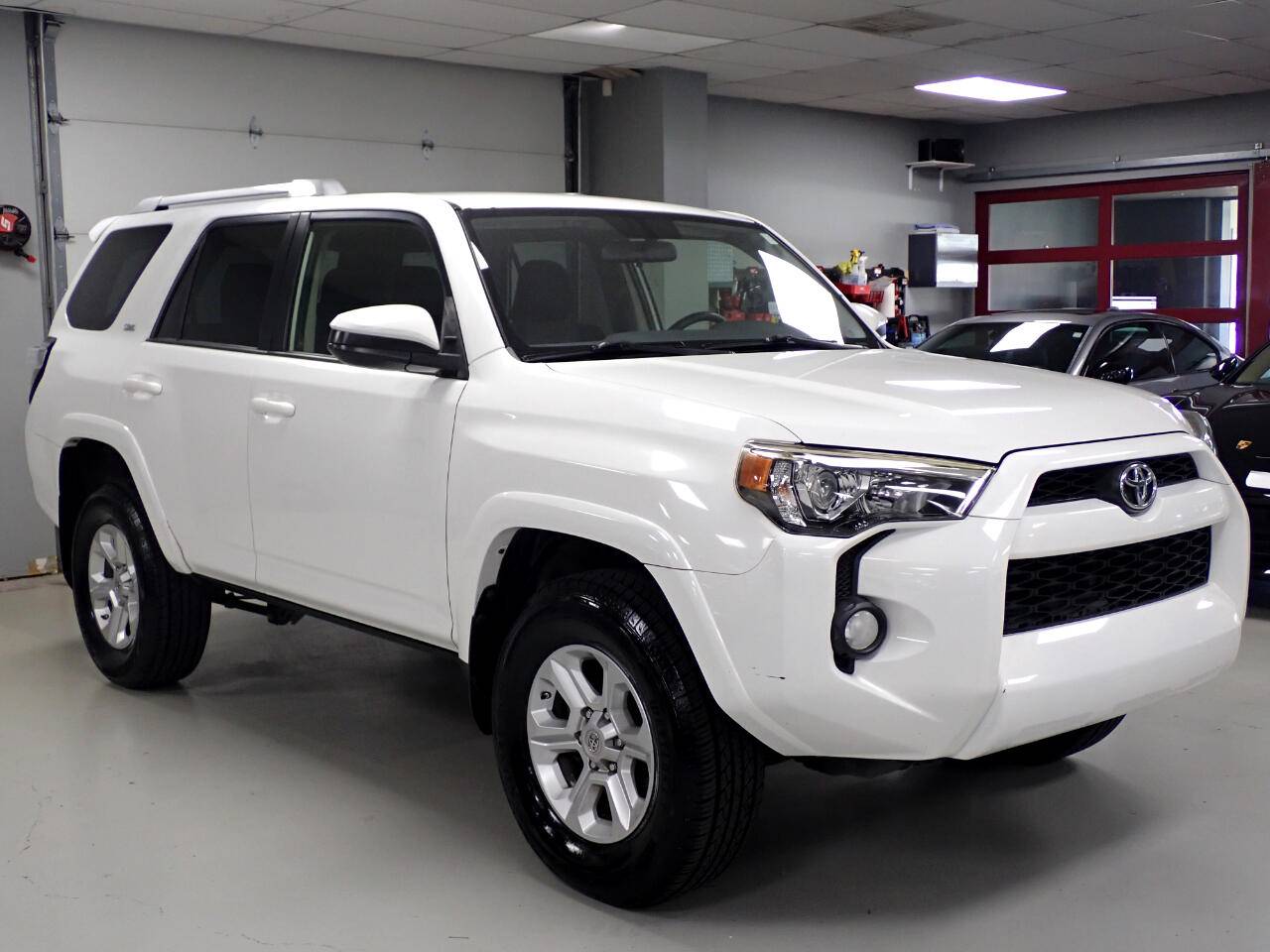 2018 Toyota 4Runner SR5 — SUV — 122,681 mi — Lee's Summit, MO