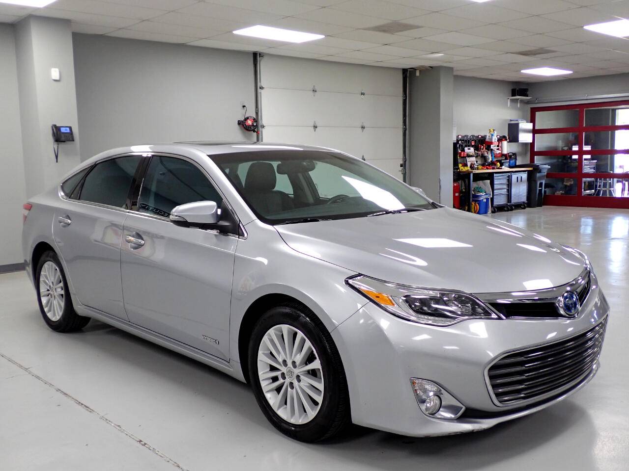 2015 Toyota Avalon Hybrid Limited — Sedan — 82,985 mi — Lee's Summit, MO