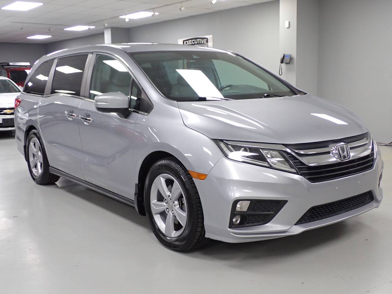 2019 Honda Odyssey EX-L — Minivan — 109,525 mi — Lee's Summit, MO