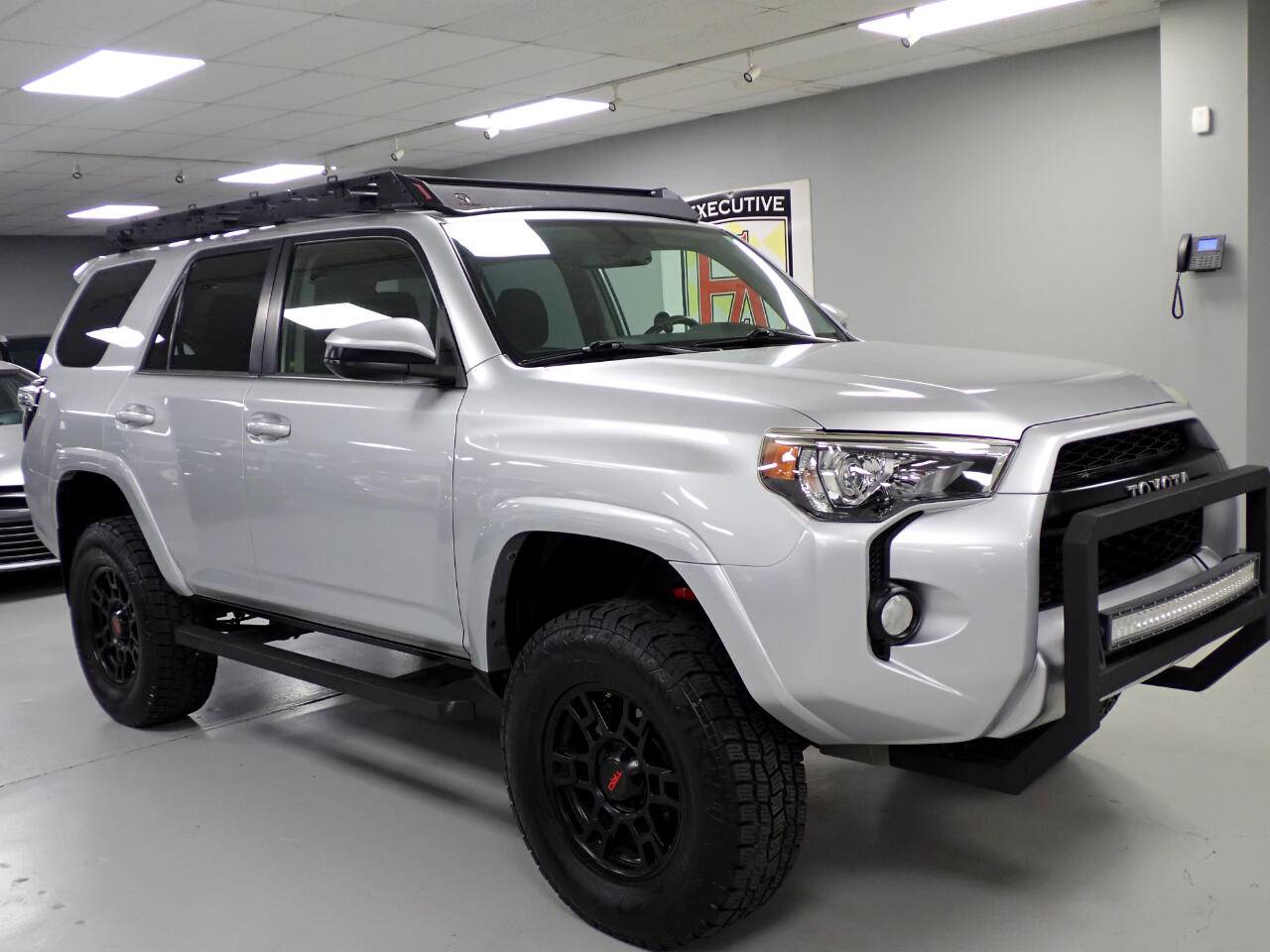 2016 Toyota 4Runner SR5 — SUV — 70,472 mi — Lee's Summit, MO