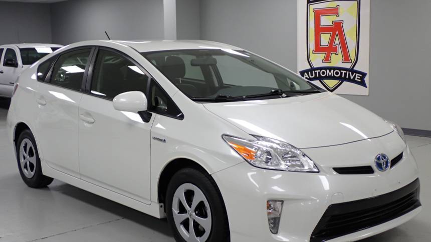 2015 Toyota Prius Two — Hatchback — 61,605 mi — Lee's Summit, MO