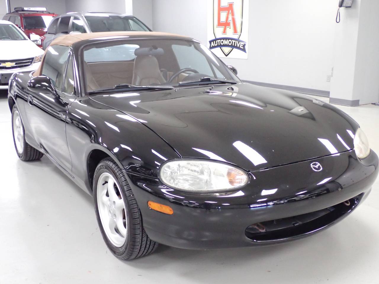 1999 Mazda MX-5 Miata Base — Convertible — 65,093 mi — Lee's Summit, MO