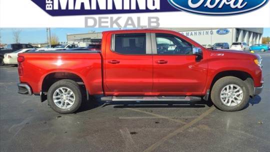 2024 Chevrolet Silverado 1500 LT — Pickup Truck — 8,452 mi — Dekalb, IL