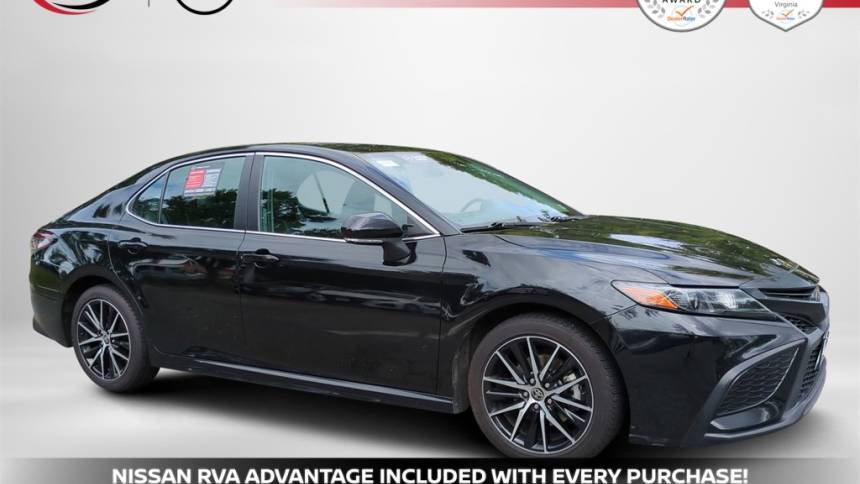 2022 Toyota Camry SE — Sedan — 61,483 mi — Richmond, VA