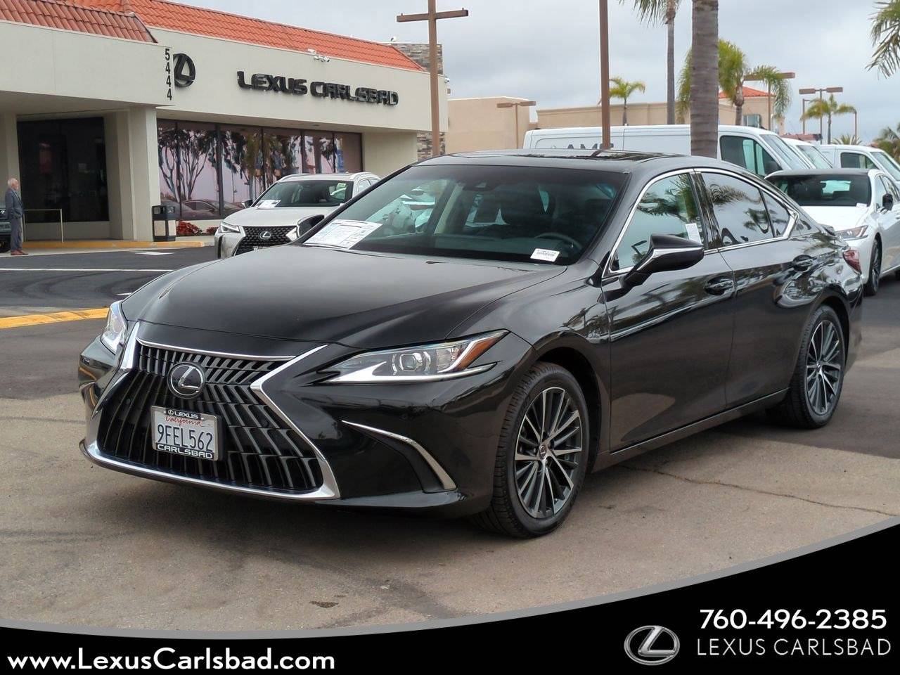 2023 Lexus ES ES 300h — Sedan — 30,234 mi — Carlsbad, CA