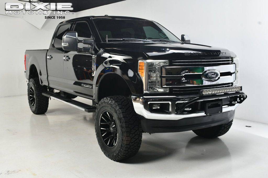 2017 Ford Super Duty F-250 Lariat — Pickup Truck — 97,680 mi — Nashville, TN