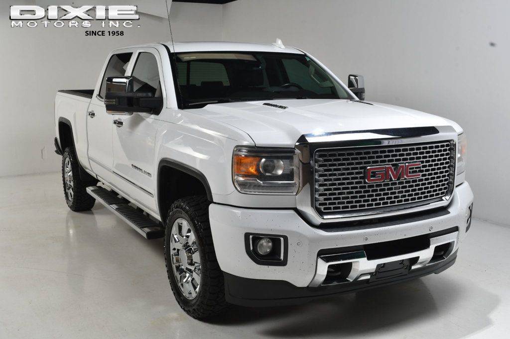 2015 GMC Sierra 2500HD Denali — Pickup Truck — 108,844 mi — Nashville, TN
