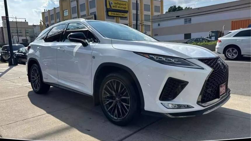 2022 Lexus RX 450h F SPORT Handling