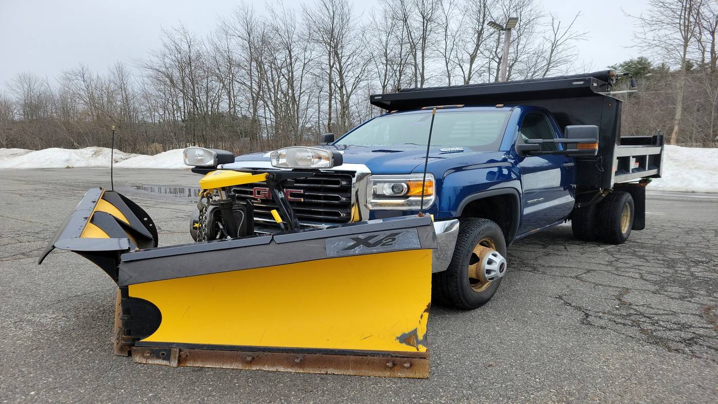 2018 GMC Sierra 3500HD Base — Chassis Cab Truck — 34,690 mi — Westbrook, ME