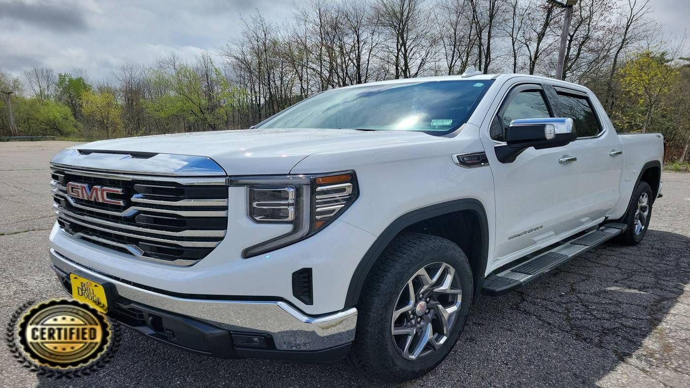 2023 GMC Sierra 1500 SLT — Pickup Truck — 24,874 mi — Westbrook, ME
