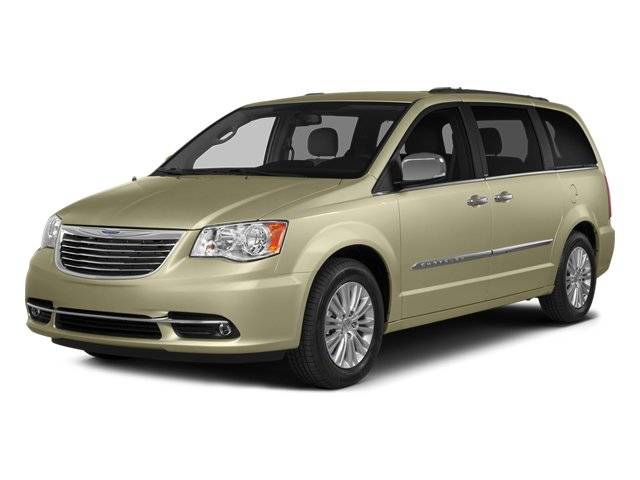 2014 Chrysler Town & Country Touring — Minivan — 133,065 mi — Westbrook, ME