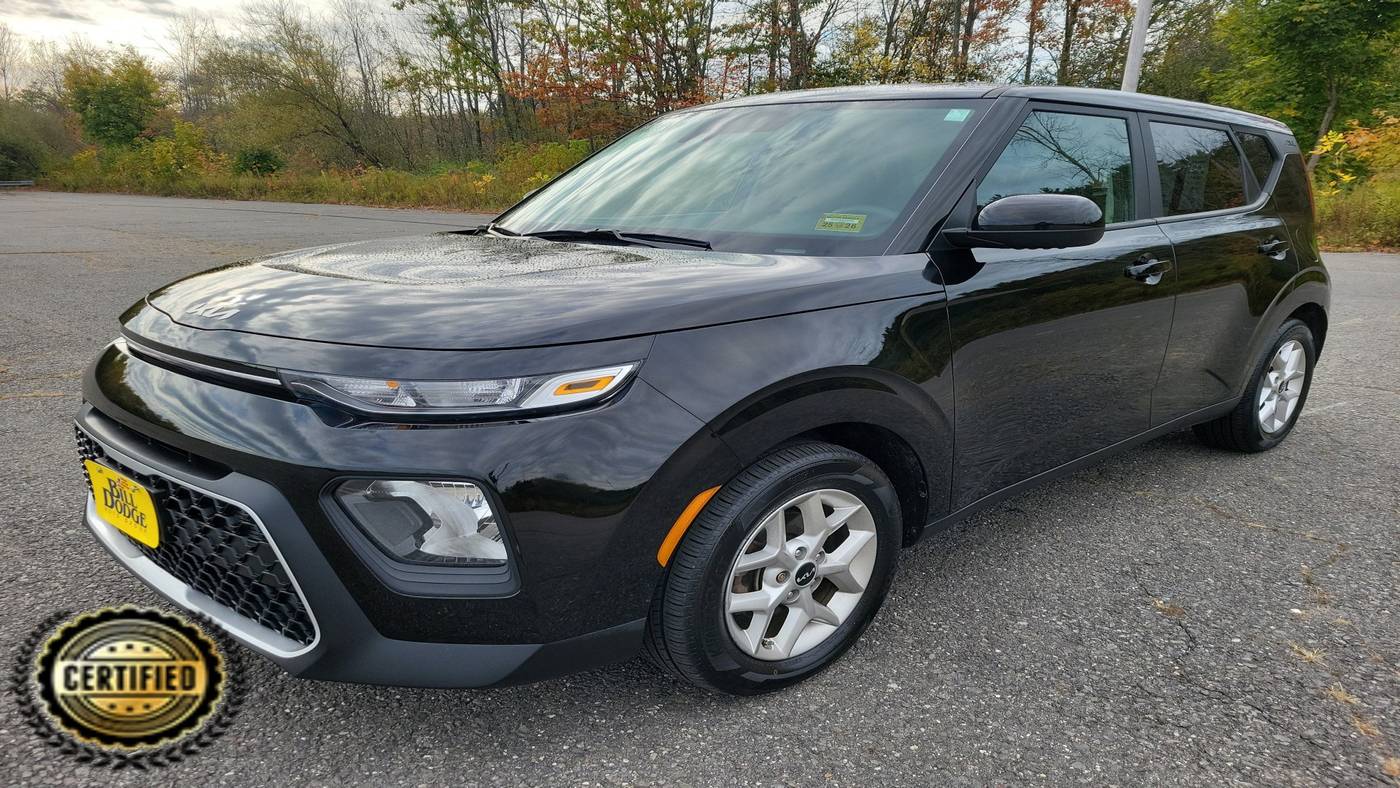 2022 Kia Soul LX — Hatchback — 22,737 mi — Westbrook, ME