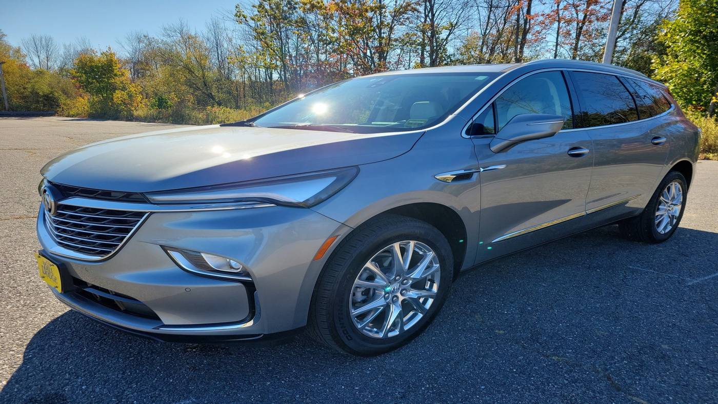 2023 Buick Enclave Premium — SUV — 25,768 mi — Westbrook, ME