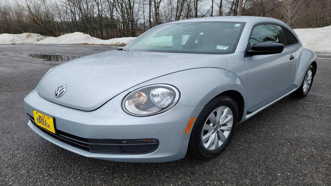 2014 Volkswagen Beetle 2.5L Entry — Hatchback — 65,727 mi — Westbrook, ME