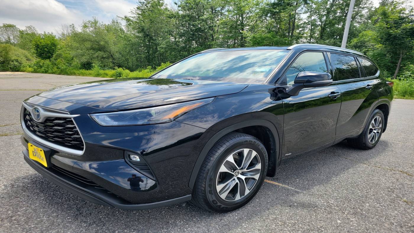 2022 Toyota Highlander Hybrid XLE — SUV — 53,064 mi — Westbrook, ME